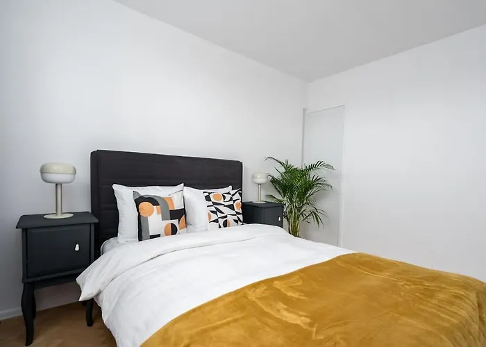Modern 2br - Dorobanti View Appartement Boekarest