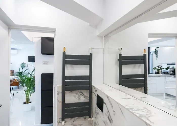 Modern 2br - Dorobanti View Appartement Boekarest