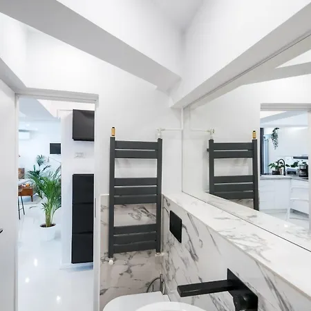 Modern 2br - Dorobanti View Appartement Boekarest