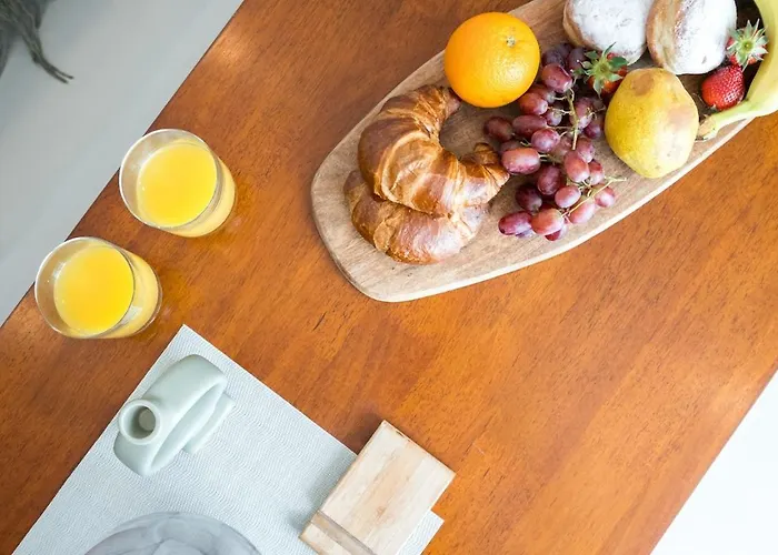 Апартаменти Modern 2br - Dorobanti View *